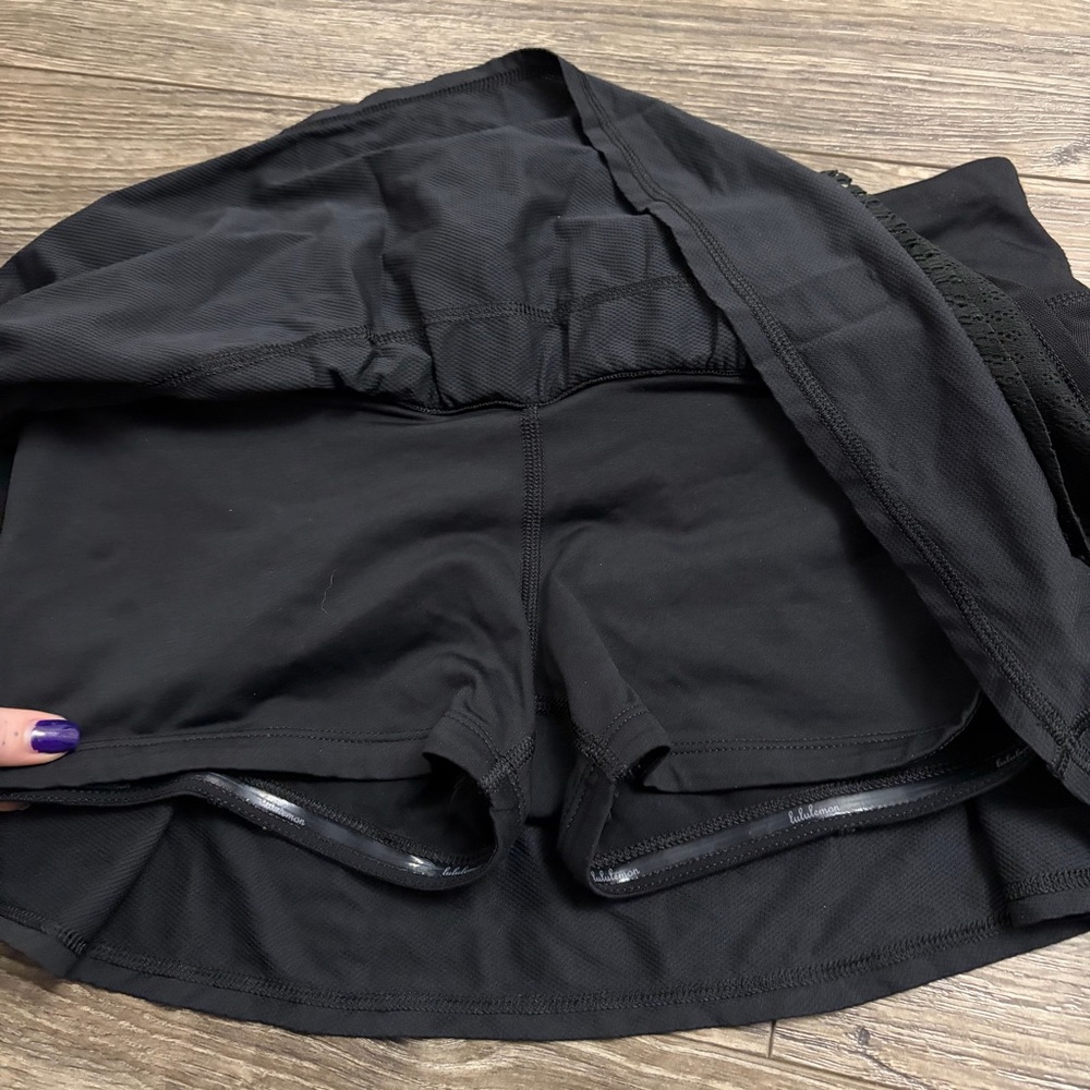 Lululemon Pace Rival Mid-Rise Skirt *Lace 11” (Black) Size 6 - Picture 4 of 8